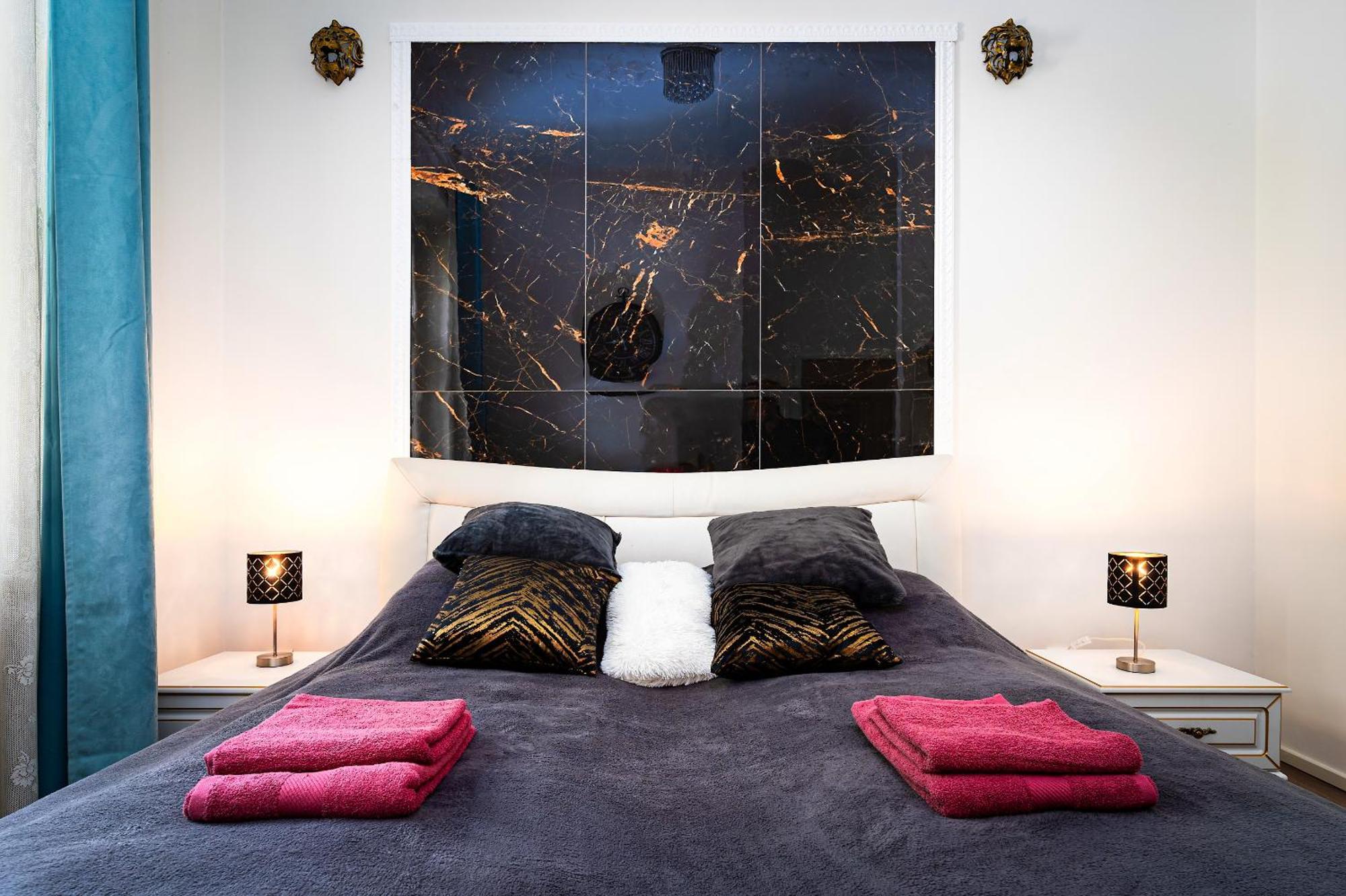 Emperors Elegance Suite Прага Экстерьер фото